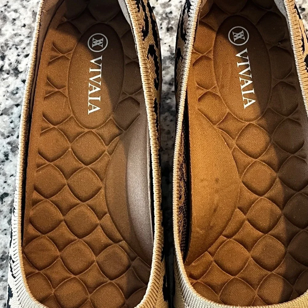 NWOT Vivaia Margot Square Toe Wedge Shoes Womens‎ 38.5 Leopard Knit